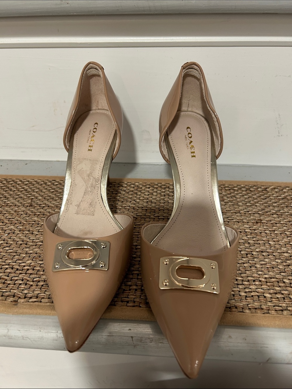 Coach Beige Patent Pointed-Toe D'Orsay Flats with Gold Hardware 7
